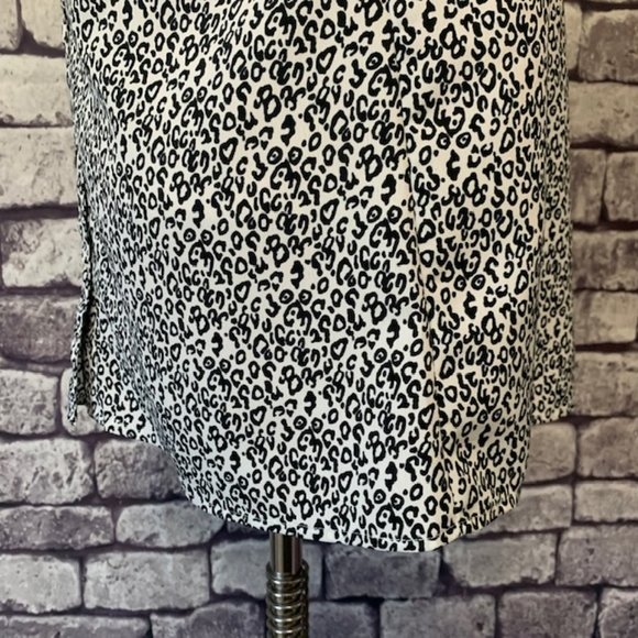 Bobeau Black & White Blouse Size Large - Picture 5 of 9